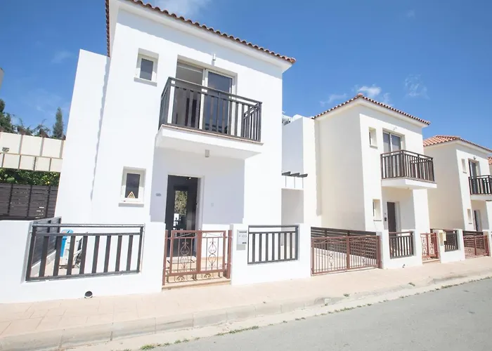 Sunny Side Up Villa Protaras