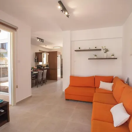 Sunny Side Up Villa Protaras