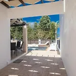 Βίλα Sunny Side Up *