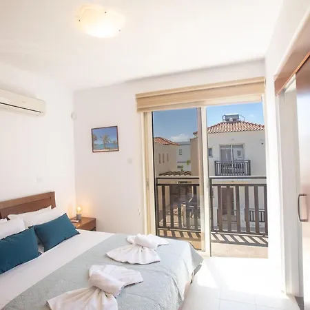 Sunny Side Up * Protaras