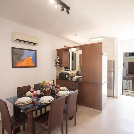 Sunny Side Up Villa *