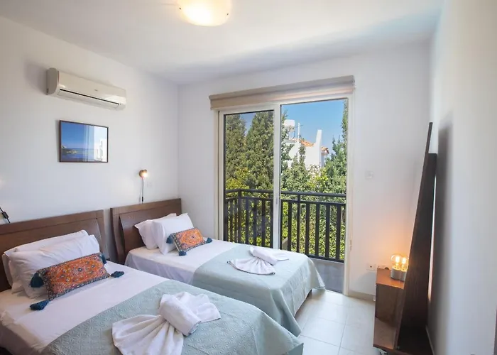 Sunny Side Up Villa Protaras